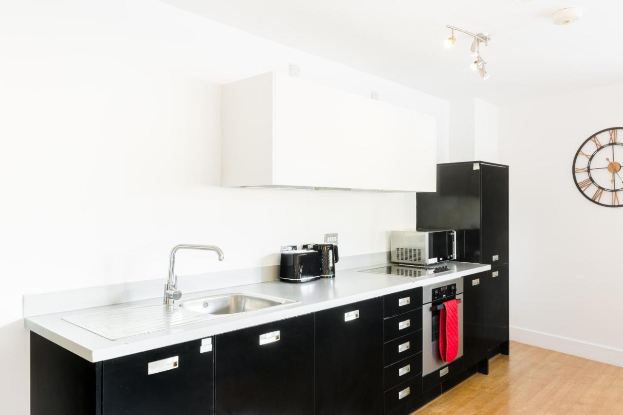 Washington 2 Bedroom Apartment By The Cube & Mailbox & Private Terrace Birmingham Ngoại thất bức ảnh