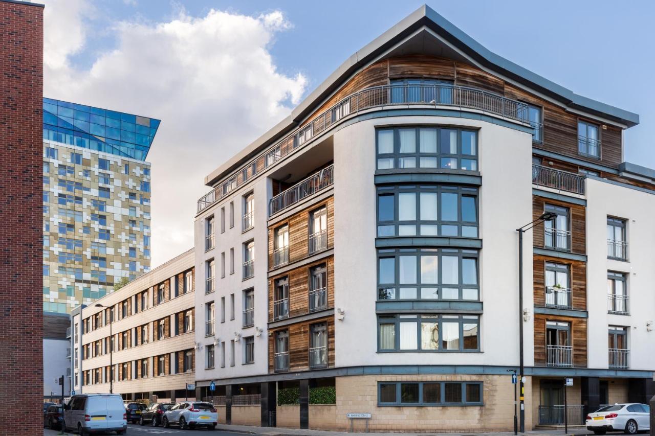 Washington 2 Bedroom Apartment By The Cube & Mailbox & Private Terrace Birmingham Ngoại thất bức ảnh
