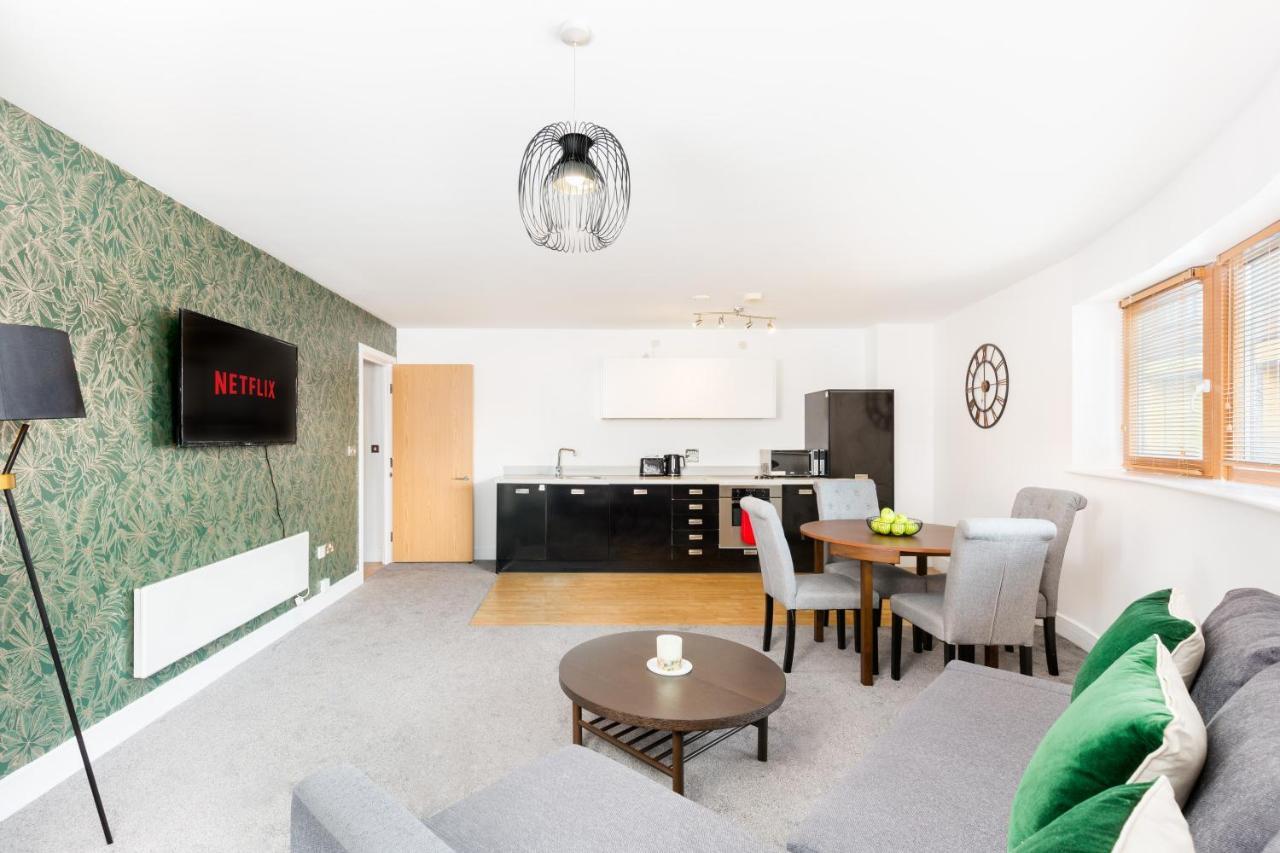 Washington 2 Bedroom Apartment By The Cube & Mailbox & Private Terrace Birmingham Ngoại thất bức ảnh